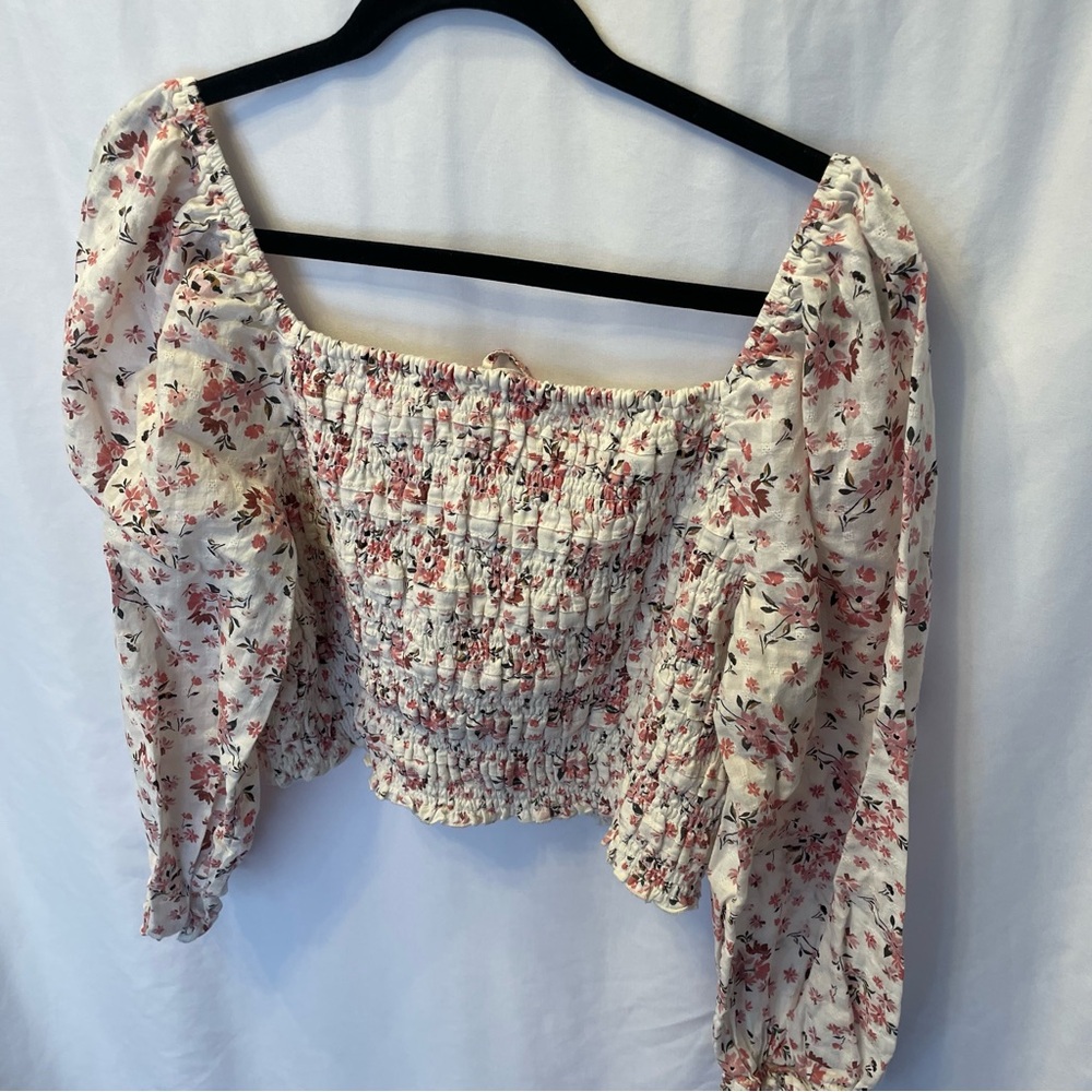 American Eagle Size XL Cropped Pink Beige Floral Long Sleeve Puffy Sleeve Blouse - Picture 10 of 13